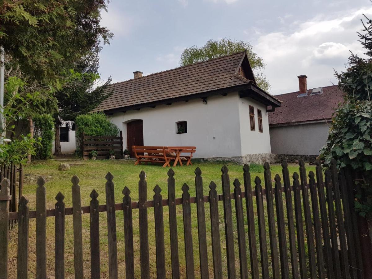 Apartament Kontyos Vendeghaz Felsőtold Zewnętrze zdjęcie